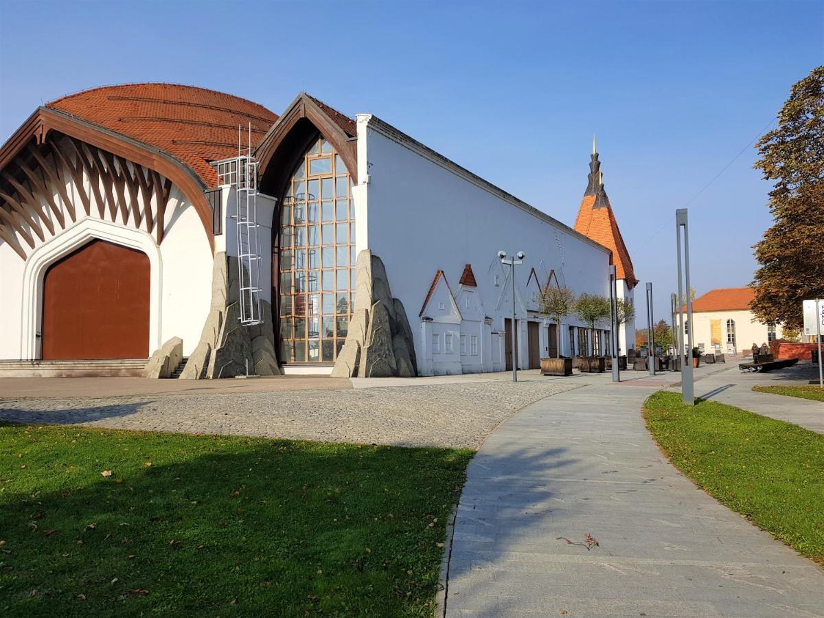 Fado Apartments Lendava Exterior foto